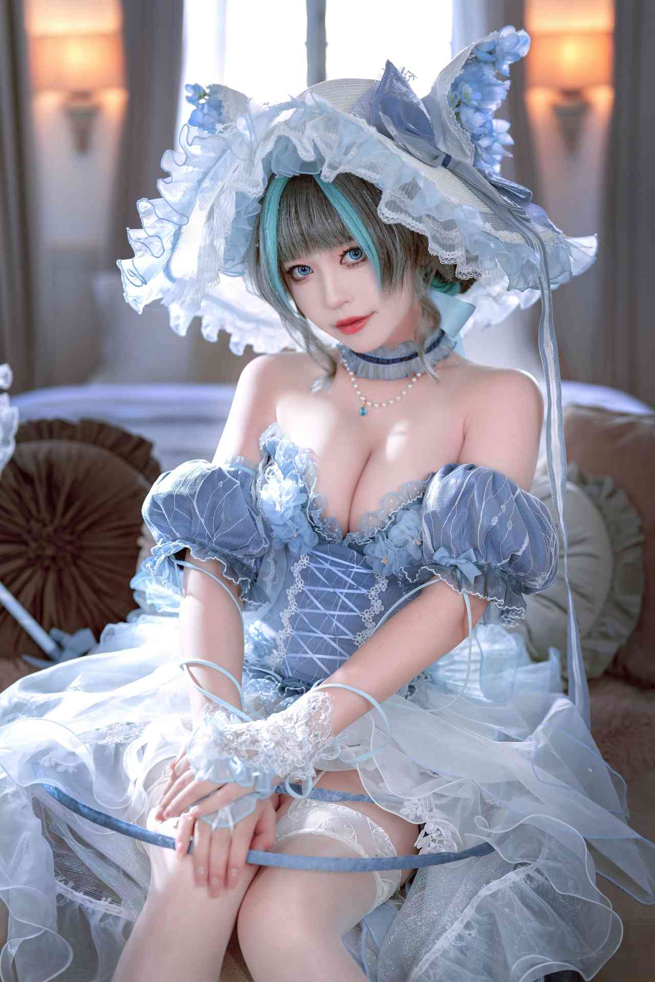 半半子碧蓝航线 柴郡 废稿礼服